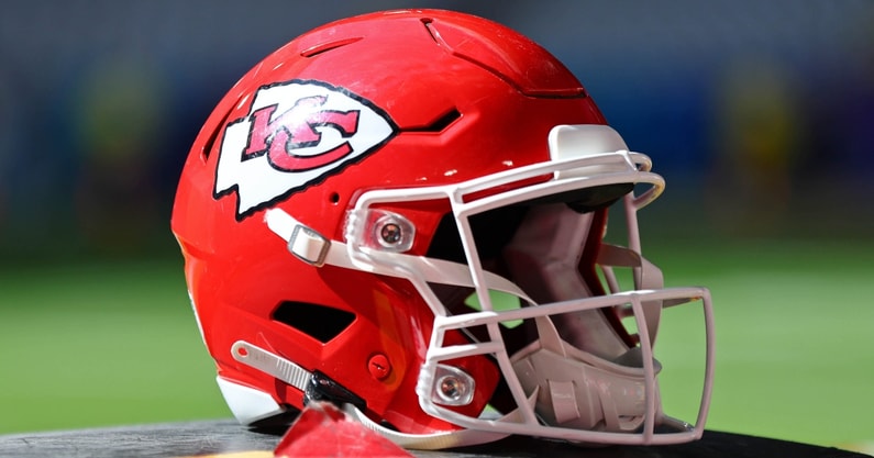 Chiefs Target Wide Receiver in 2024 NFL Draft to Aid Mahomes